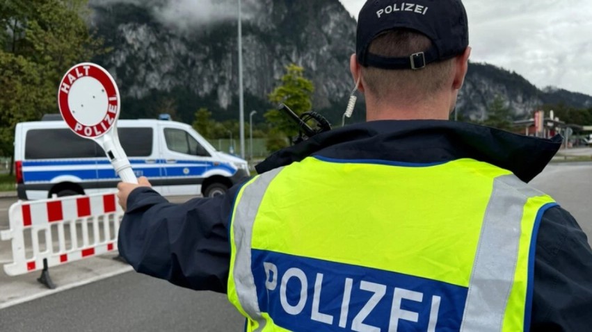 I kërkuari për terrorizëm dorëzohet në polici: Kush është shqiptari i lidhur me grupin ekstremist 'Hammerbande'?