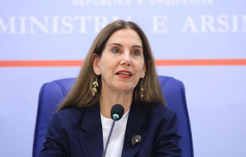 Nis aplikimi për doktoraturat 2026: Ministrja Kumbaro paralajmëron dyfishim të fondeve për kërkimin shkencor