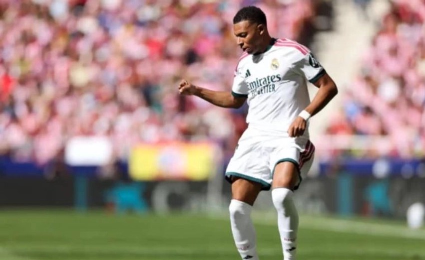 Kriza në Kinë: Kylian Mbappe përballet me humbje marramendëse financiare dhe dëmtim të imazhit