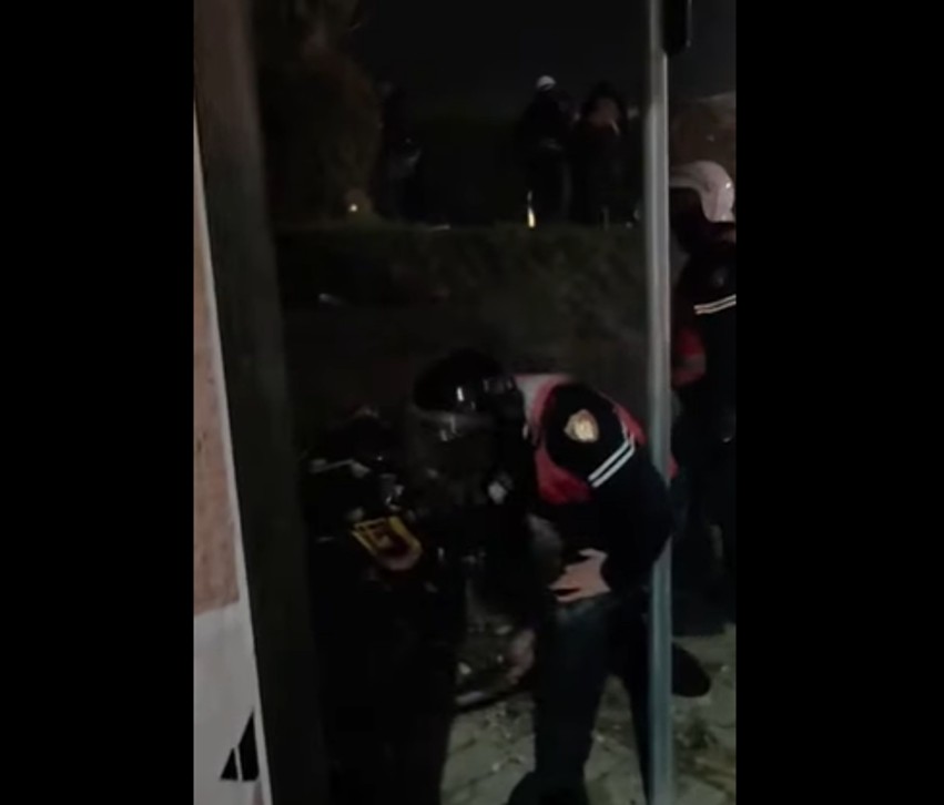 Tensione dhe dhunë në protestat e fundit në Shqipëri, pamjet tronditëse nxjerrin në pah ndërhyrjen e ashpër të policisë