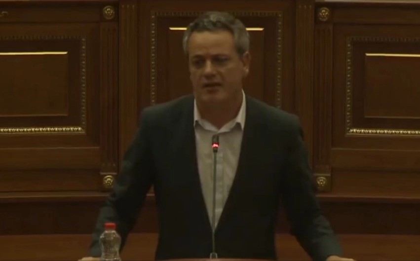 Tragjedia në Vitomiricë, deputeti Arben Gashi: Institucionet mbajnë përgjegjësi për sigurinë dhe parandalimin