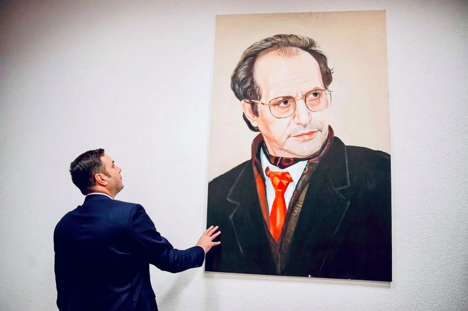 Abdixhiku: UÇK-ja është gjaku ynë, askush nuk ka të drejtë të përvetësojë historinë e përbashkët
