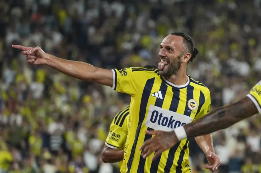 Muriqi ndëshkon bashkëkombësit në Turqi, shkëlqen sërish me fanellën e Fenerbahçes