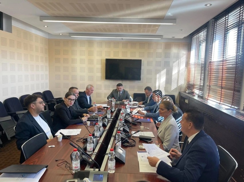 Bojkoti i PDK-së: Largohen nga Komisioni i AKI-së dhe vendosin kushtin e panegociueshëm për Kuvendin