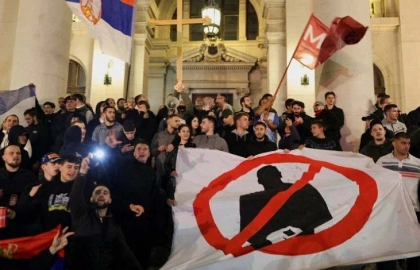 Sizmë politike në Beograd: Studentët korrin fitore historike në zgjedhje dhe rrëzojnë pushtetin 14-vjeçar të Vuçiçit