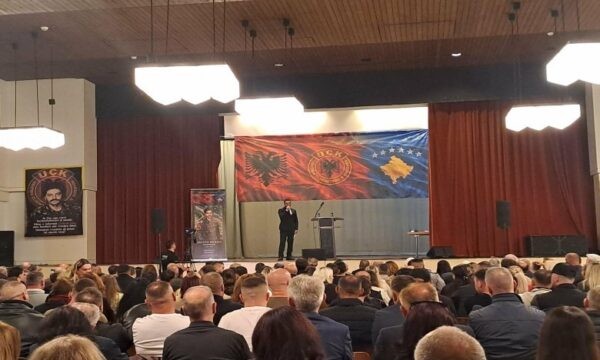 Nderohet figura e Heroit të Kombit Abedin Rexha – “Sandokani” në Winterthur të Zvicrës