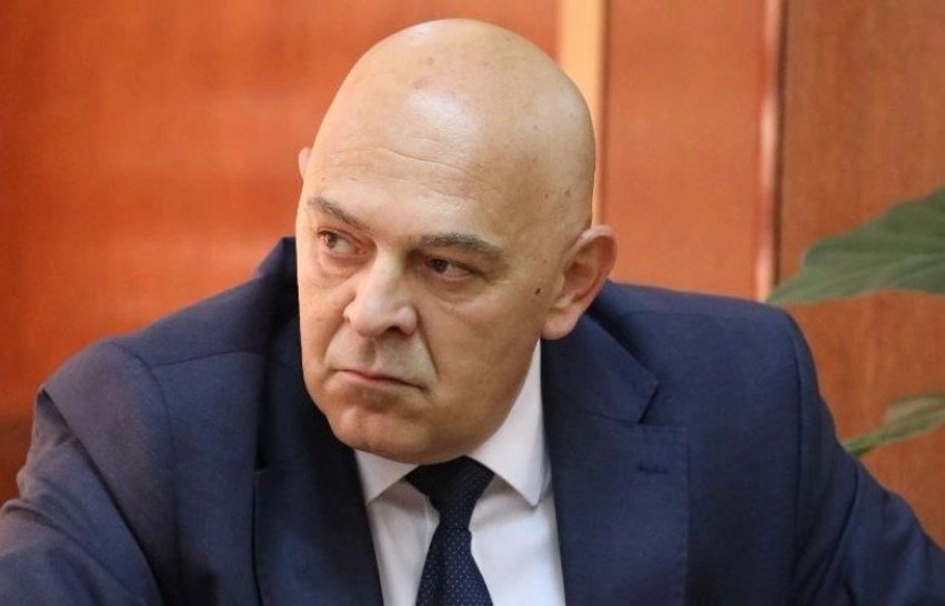 Tragjedia e Arlinda Zekajt, Ardian Gjini: Tetë gra të humbura dëshmojnë dështimin total të sistemit