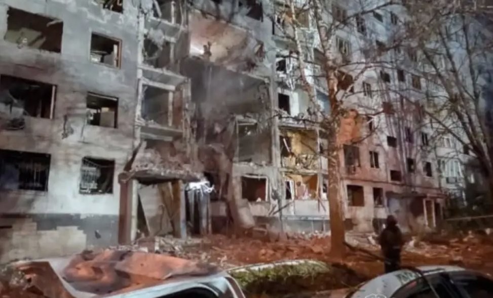 Përshkallëzim i dhunshëm në Ukrainë: Bombardimi rus në Kharkiv lë dhjetëra të plagosur, mes tyre edhe të mitur