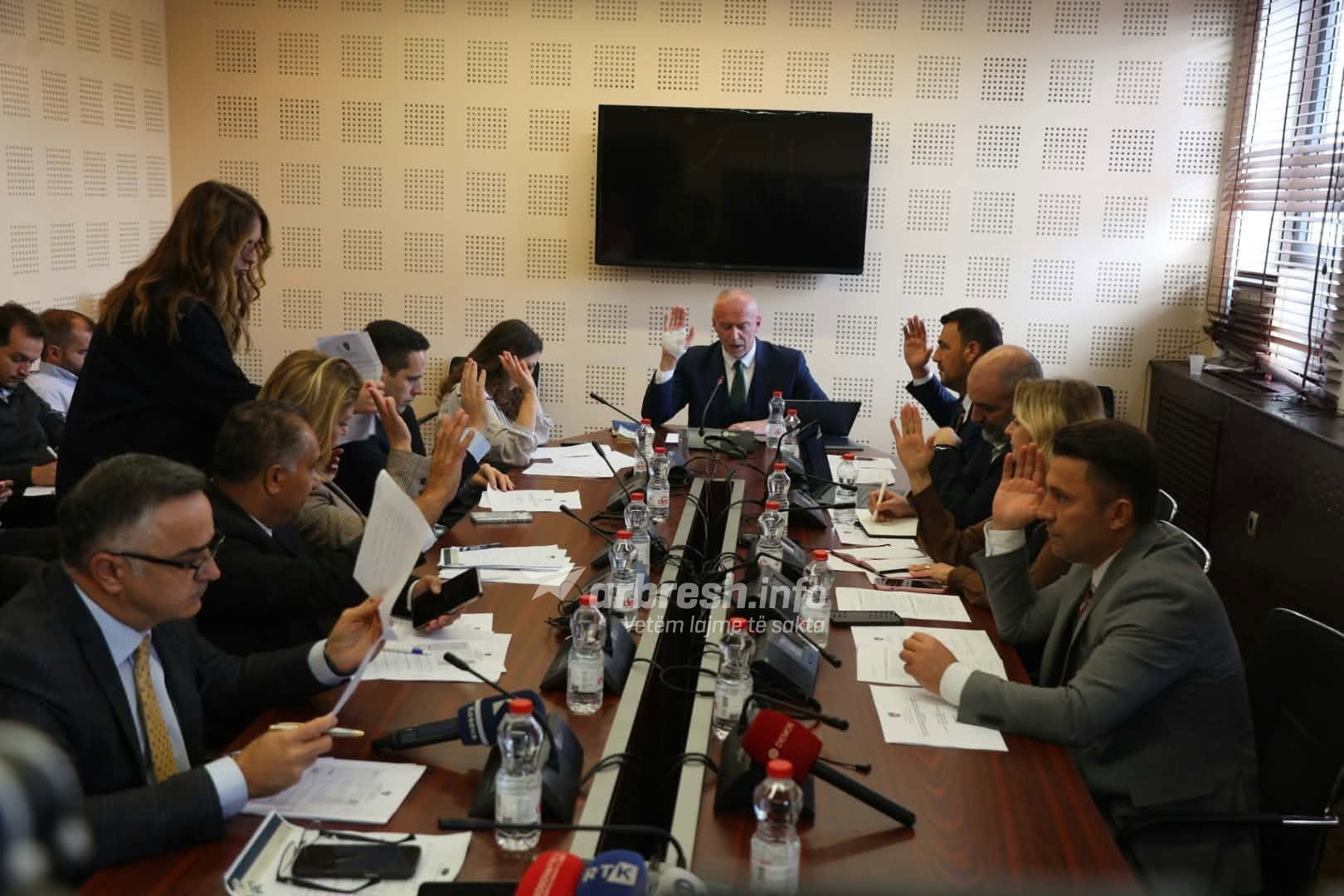 Byroja Shtetërore e Pasurisë, Komisioni për Legjislacion mblidhet sot për shqyrtimin e projektligjit