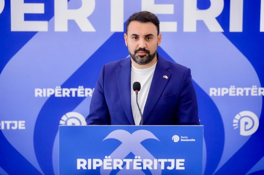 Këlliçi: Rama është 'kryehajduti i shqiptarëve', u përçart në Rinas nga paniku i vizitës në Nju Jork