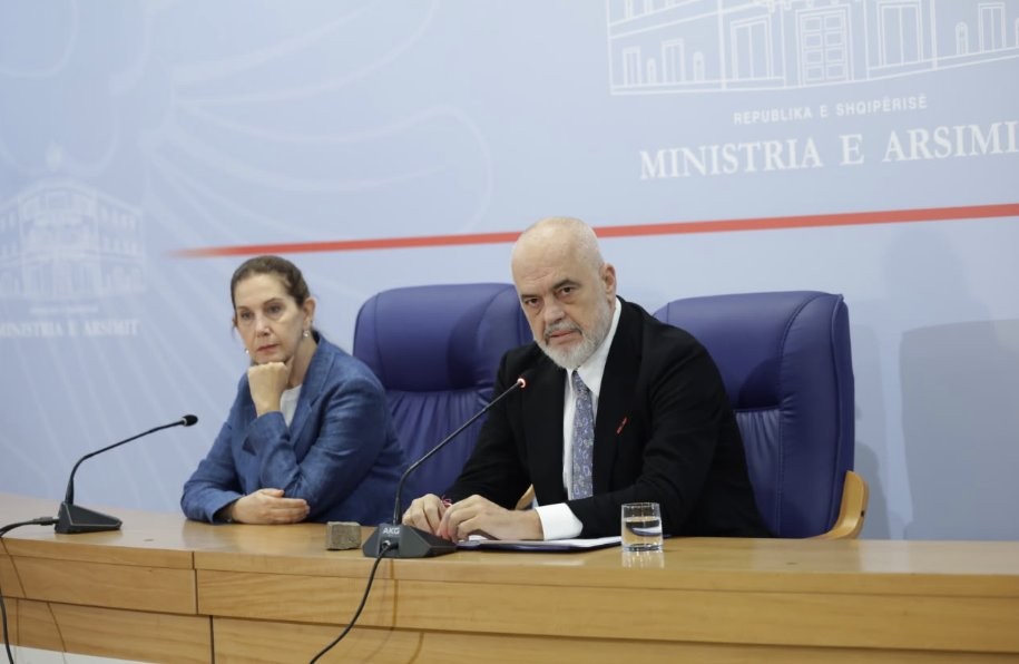 Kryeministri Rama: Protestat e dhunshme synojnë destabilizimin e vendit dhe pengimin e negociatave me BE-në