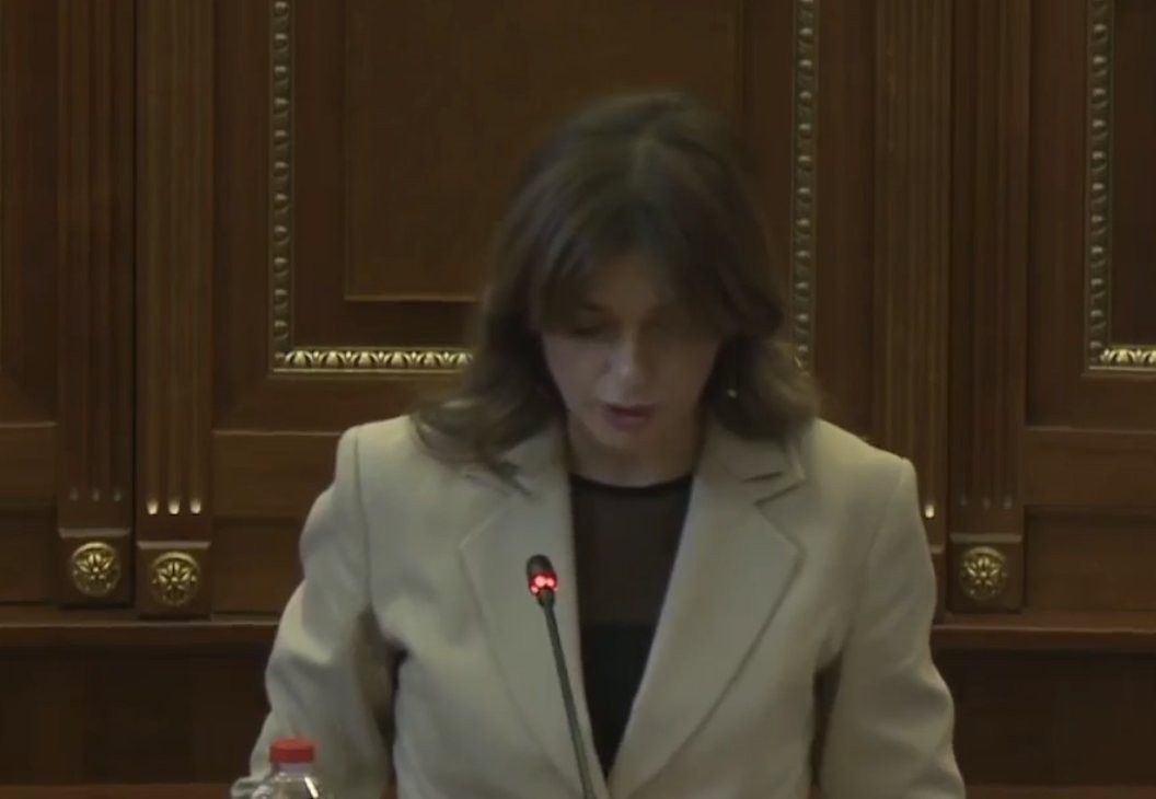 Seancë e jashtëzakonshme: Kuvendi i Kosovës miraton Deklaratën kundër vendimit të Dhomave të Specializuara