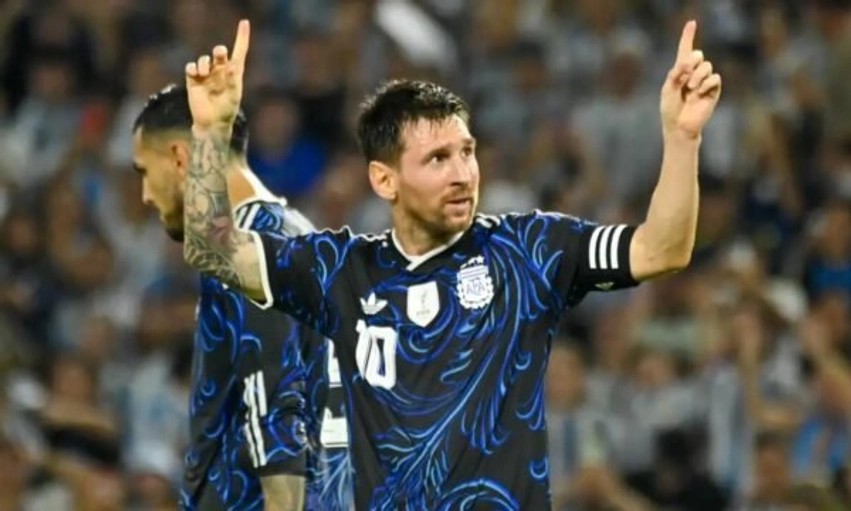 Gara për Topin e Artë: Legjenda e Arsenalit rreshtohet hapur krah Lionel Messit