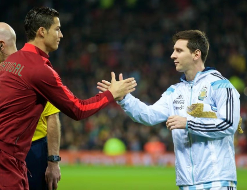 Respekti mes legjendave: Cristiano Ronaldo i dedikon fjalë prekëse Lionel Messit pas lamtumirës nga Argjentina