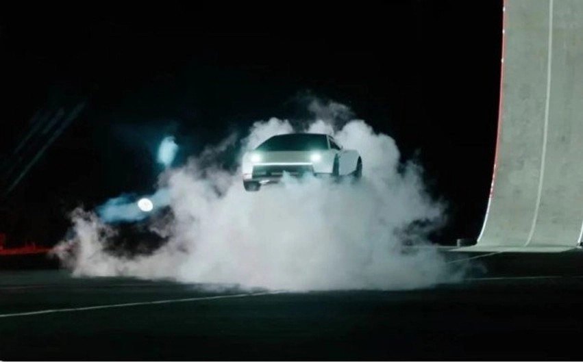 Inovacioni i radhës apo thjesht marketing? A do të sjellë makina fluturuese e Tesla-s fitime reale për kompaninë