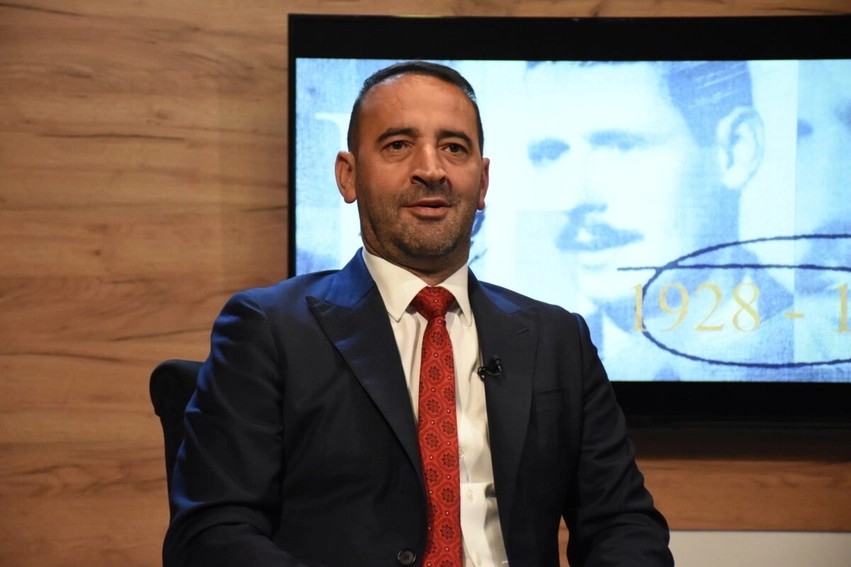 Zgjedhjet në Serbi, Daut Haradinaj u bën thirrje shqiptarëve të Luginës t'i drejtohen kutive të votimit