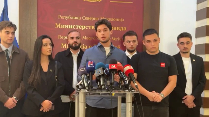Çështja e provimit të jurisprudencës, studentët paralajmërojnë protesta pas takimit me ministrin Shasivari