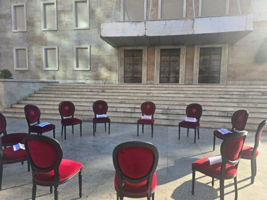 Karriget për dialog para Kryeministrisë pas përplasjeve, studentët refuzojnë ftesën e Ramës: Dorëhiqu!