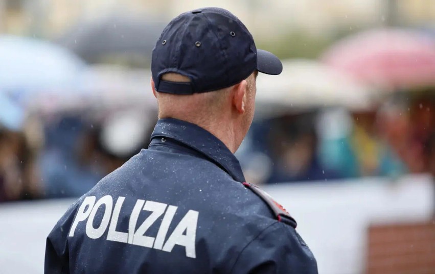 Atentat mafioz në Itali: Ekzekutohet bashkëshortja e një 64-vjeçari me lidhje kriminale, plagoset rëndë ai vetë