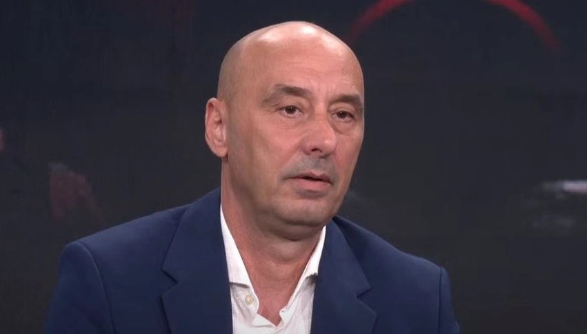 Nostalgji për sukseset e arta: Ernest Gjoka risjell në vëmendje historinë e shkruar me Kukësin