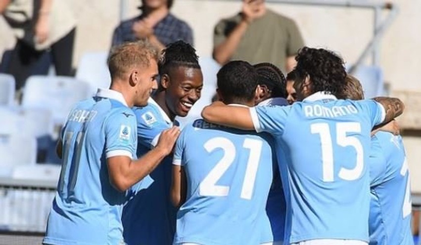 Lazio shkëlqen ndaj Monza-s dhe barazon pikët me Interin në majë të Serie A