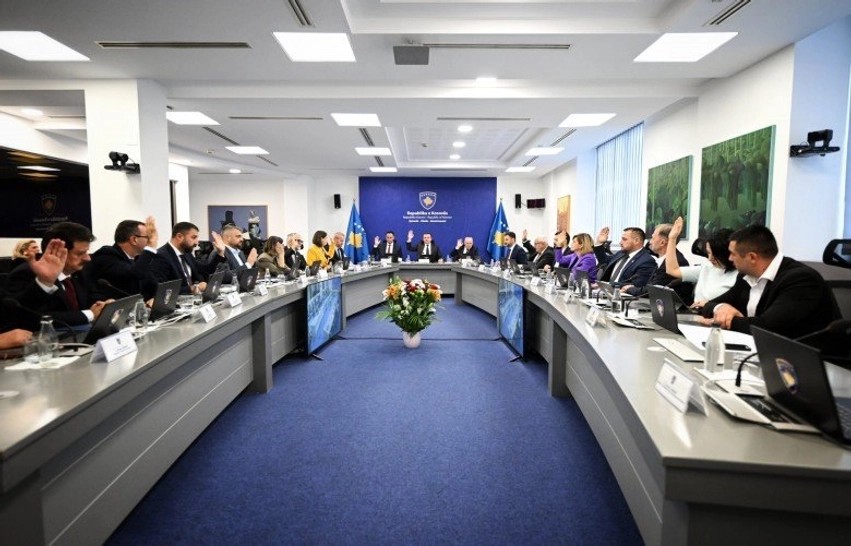 Paketa prej mbi 1.8 milion eurosh nga Prishtina për Luginën, Kamberi e Rexhepi akuzojnë Beogradin për bllokim
