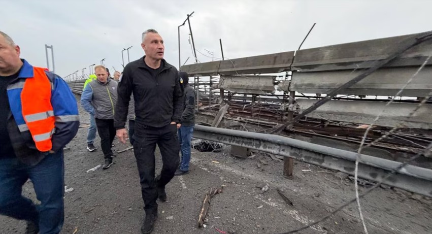 Armëpushim për misionin humanitar në Oleshki: Rusia godet Kievin teksa nisin procedurat e ndihmës