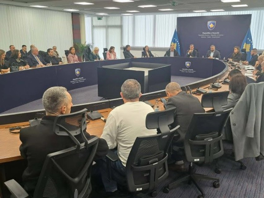 Mbështetja për personat e verbër: Qeveria premton jetë të pavarur dhe mundësi reale punësimi e arsimimi