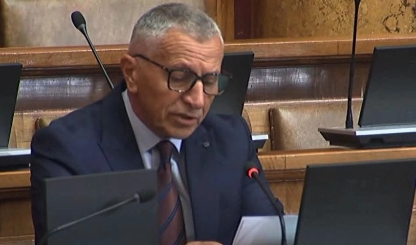 Përplasja politike: Shaip Kamberi i përgjigjet ashpër Aleksandar Vuçiqit lidhur me listën e përbashkët shqiptare