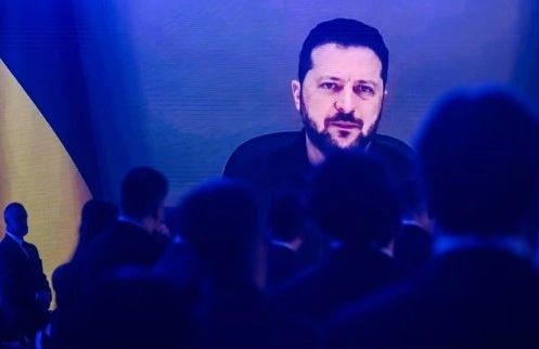 Zelensky pas fjalëve të Trumpit për armëpushim: Rusia na goditi sërish në Kharkiv