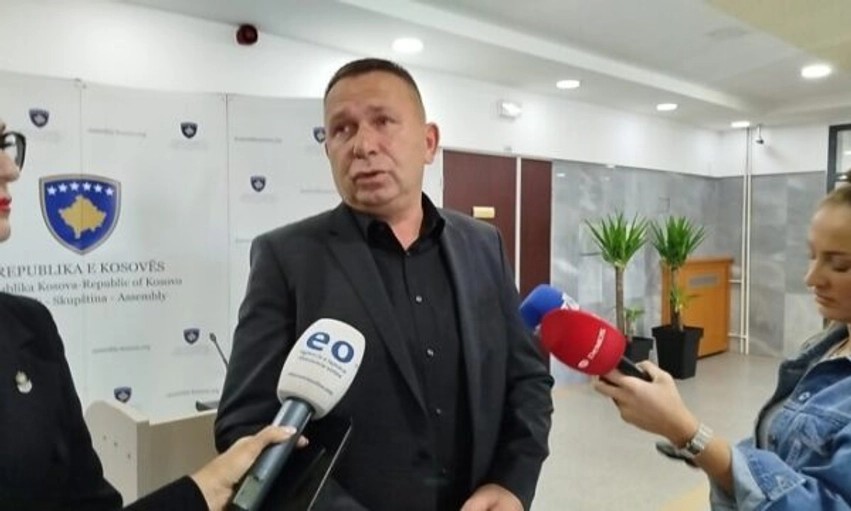 Gjendja e sigurisë në vend është e qetë, konfirmon deputeti i PDK-së pas raportimit të kreut të AKI-së