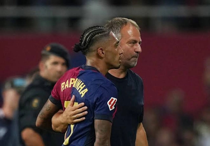 Nga largimi i sigurt te rilindja në Camp Nou: Si e bindi Hansi Flick yllin brazilian të qëndronte te Barcelona