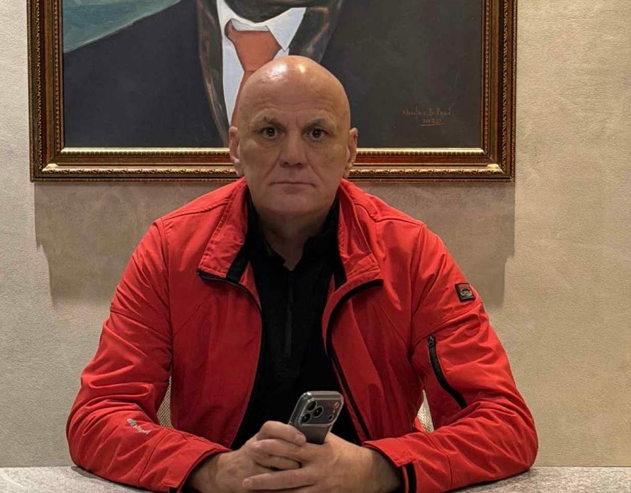 Pranga Gani Gecit: Arrestohet në kryeqytet pas kërcënimit ndaj gazetarit Lirim Mehmetaj