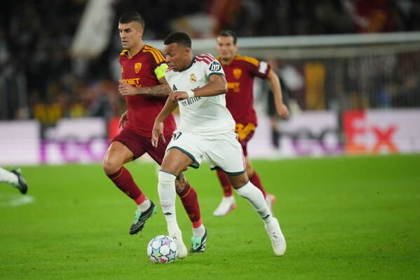 Mbappe shkruan histori: Ylli francez ia rrëmben rekordin e bujshëm Lionel Messit në Champions League