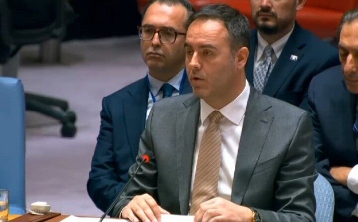 Konjufca: Serbia vrau 12 mijë shqiptarë në Kosovë