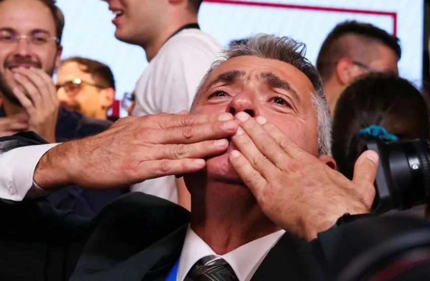 Prapa skenave të Listës Studentore: Kush janë personalitetet që po udhëheqin lëvizjen e re politike në Serbi