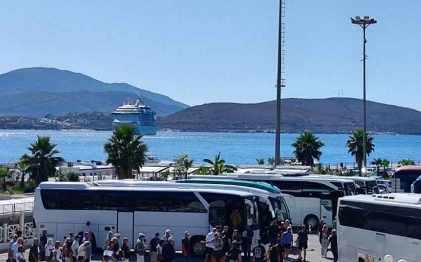 Sezoni turistik në Sarandë: Mbi 687 mijë udhëtarë në port, shënohet rritje e anijeve turistike