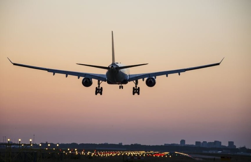 Greva e nëpunësve civilë në Francë: Anulohen dhjetëra fluturime në Paris dhe Marsejë