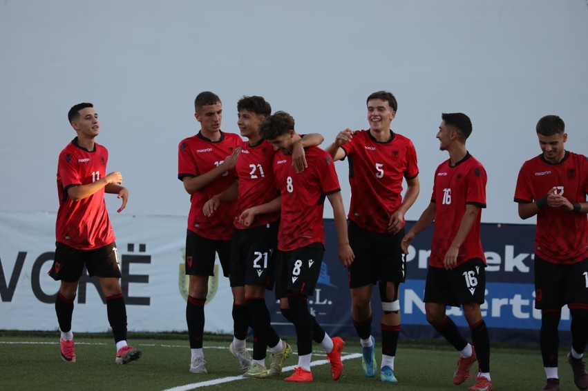 Dramatizëm në minutat e fundit: Shqipëria U-19 mposht Lituaninë me përmbysje spektakolare
