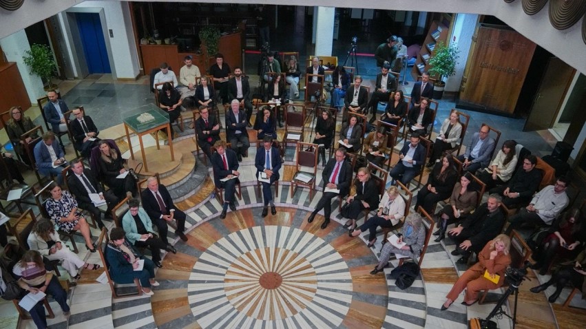 Integrimi i Kosovës në BE: Ekspertët dhe diplomatët debatojnë përtej reformave standarde