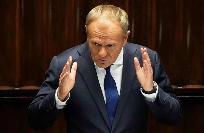 Vila e dhunës në shkollat polake: Tusk thërret masa urgjente sigurie pas krimeve tragjike