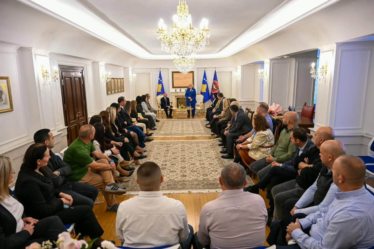 Presidentja Justina Shiroka Pula pritje zyrtare për stafin civil të kabinetit të saj