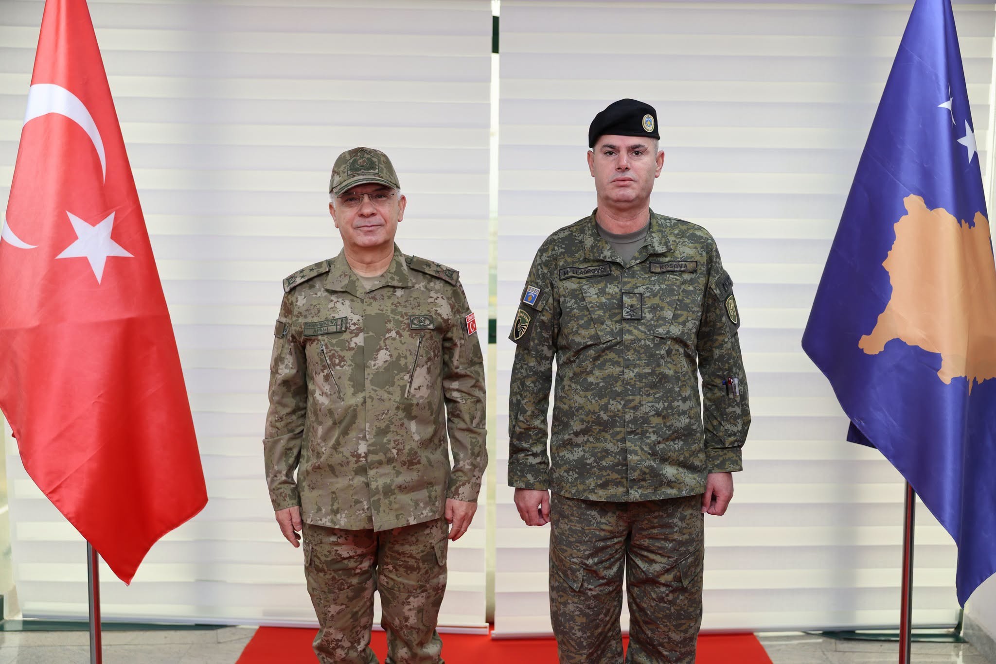 Bashkëpunimi ushtarak, komandanti i Forcave Tokësore, Mehmet Lladrovci pret gjeneralin turk Sebahattin Kilinç