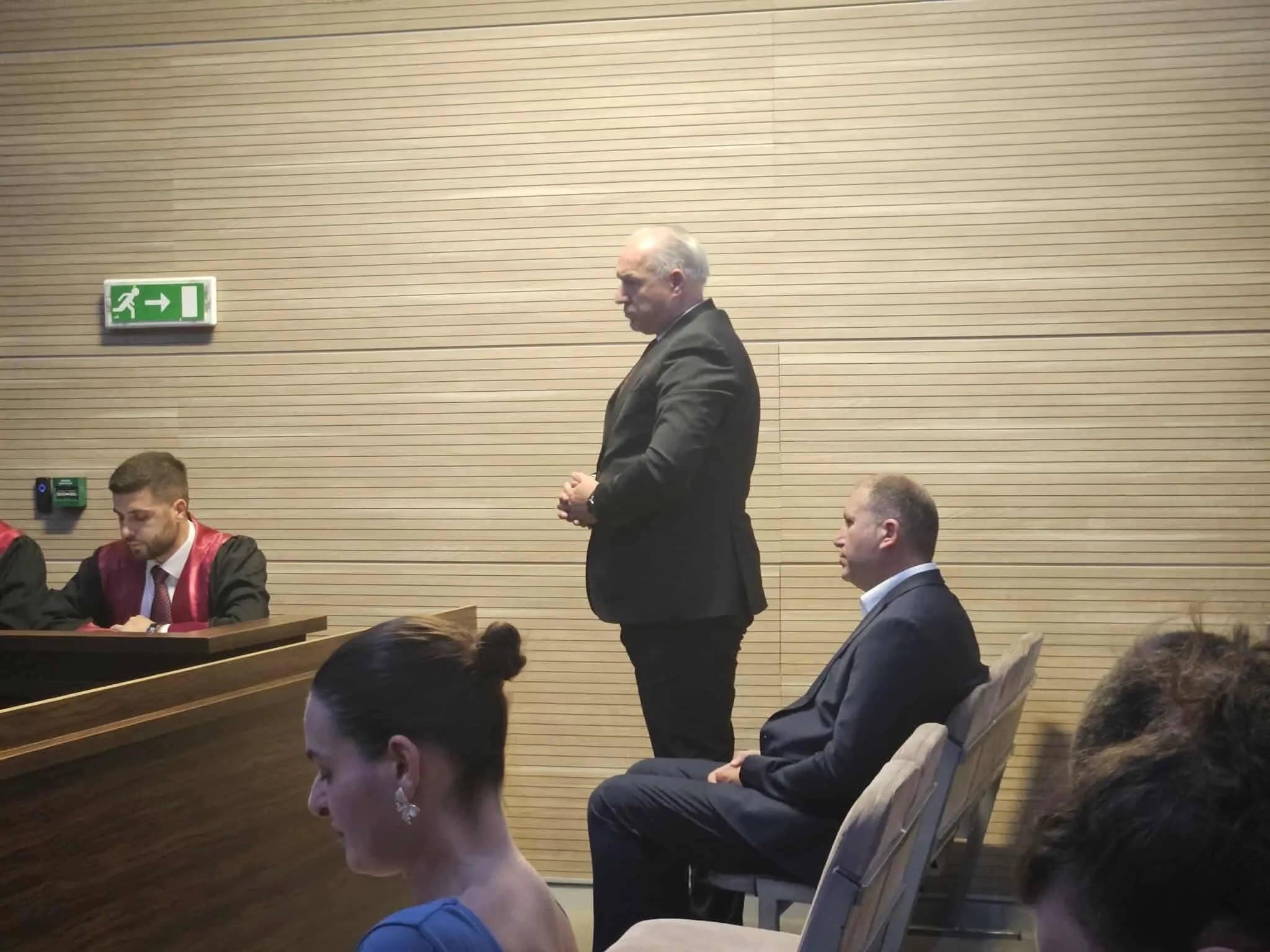 Gjykata e Apelit rrëzon vendimin e Themelores: Konfirmohet aktakuza për korrupsion ndaj zëvendëskryeministrit Fikrim Damka