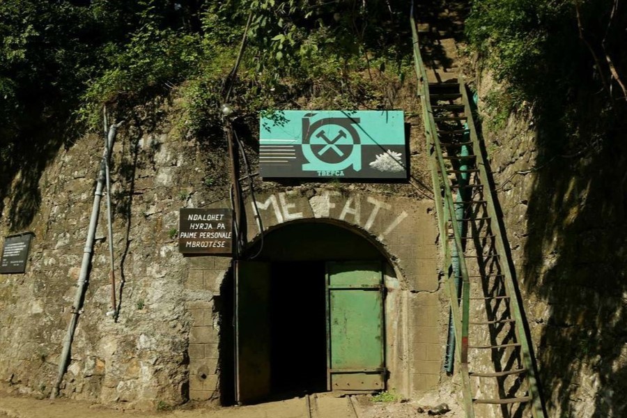Operacion shpëtimi i suksesshëm: Minatorët e bllokuar në Trepçë kthehen shëndoshë e mirë në sipërfaqe