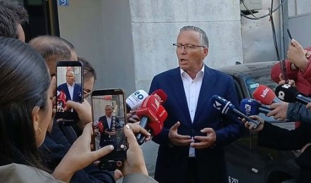Hamza mbyll derën e takimeve të radhës me Kurtin: Kusht mbetet votimi i ligjit për Specialen