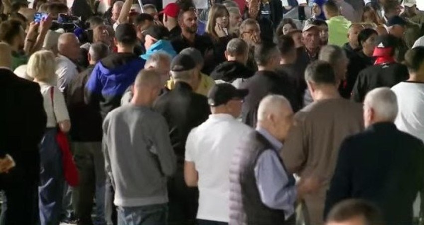 Vazhdojnë pakënaqësitë në Tiranë: Protesta e qytetarëve arrin në ditën e saj të 120-të
