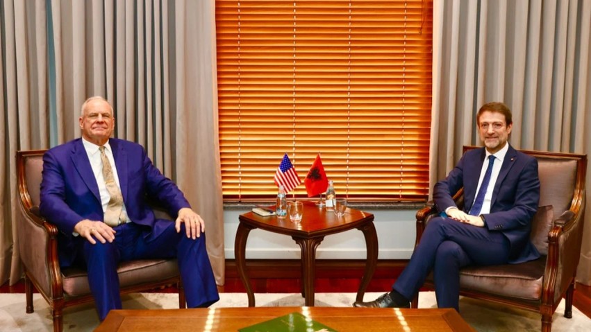 Hoxha takon ambasadorin e ri amerikan Wendt: Theksohet nevoja për nxitjen e ekonomisë dhe investimeve