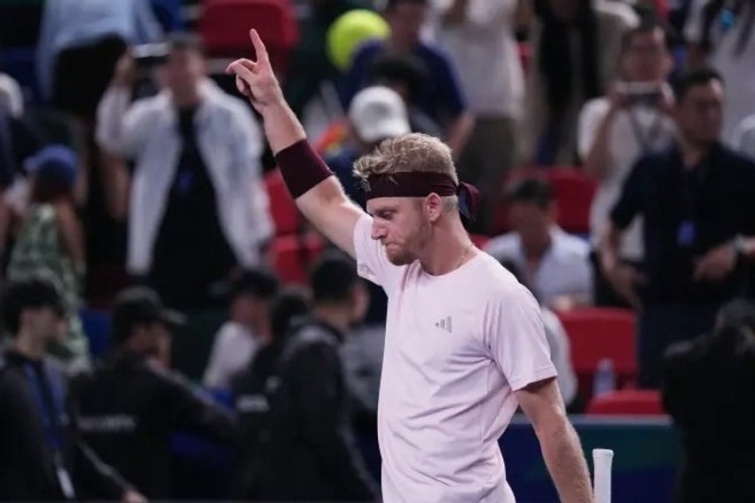 Triumf historik në Kinë: Alejandro Davidovich pushton Shanghai Masters