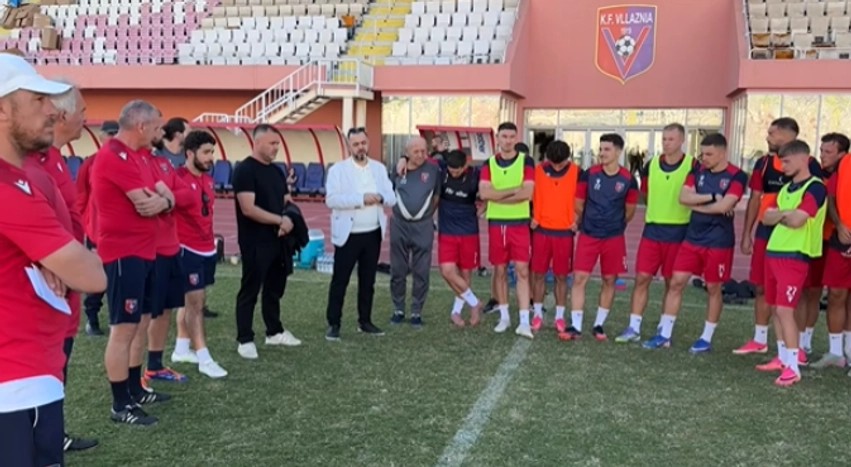 Vllaznia përballet me ekipin B, testi i parë për trajnerin hungarez Çaba Laszlo